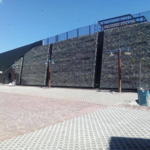 Battery park gabion in waterfront